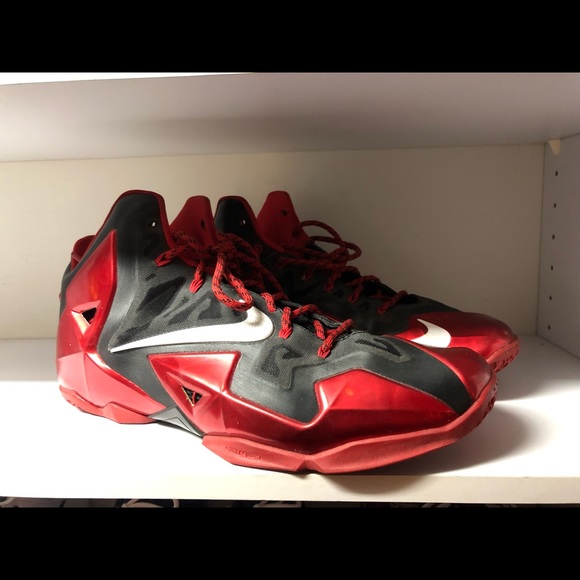 lebron 11 bred